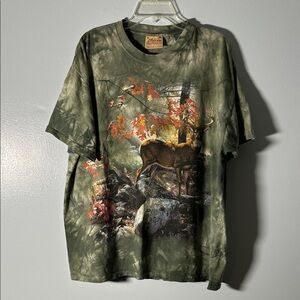90’s The Mountain Olive Green Tie-Dye Deer Graphic Tee